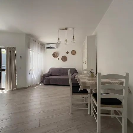 Casa Algarvia Townhouse Patio & Rooftop 펜션 포티마오
