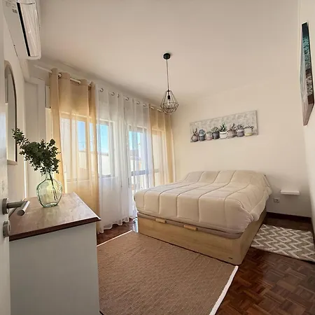 Casa Algarvia Townhouse Patio & Rooftop * ポルティマン