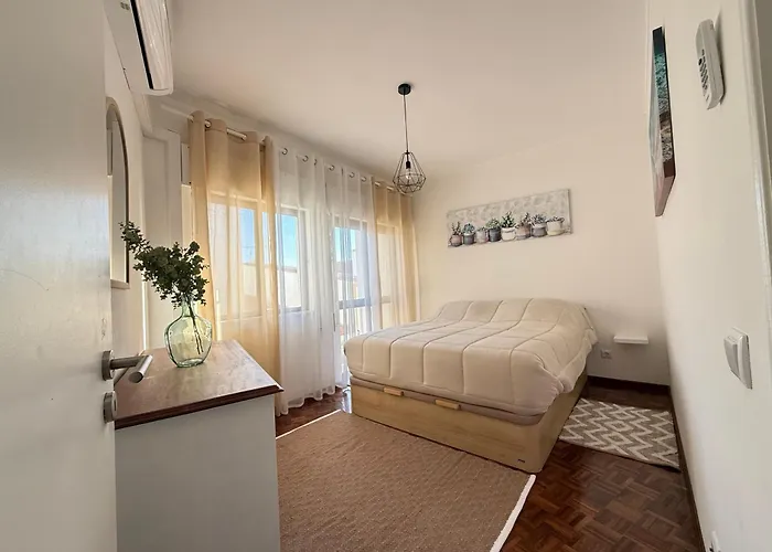 Casa Algarvia Townhouse Patio & Rooftop * 포티마오