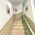 Casa Algarvia Townhouse Patio & Rooftop بورتيماو