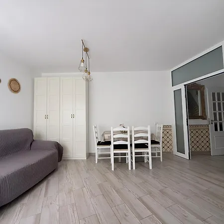 Casa Algarvia Townhouse Patio & Rooftop *